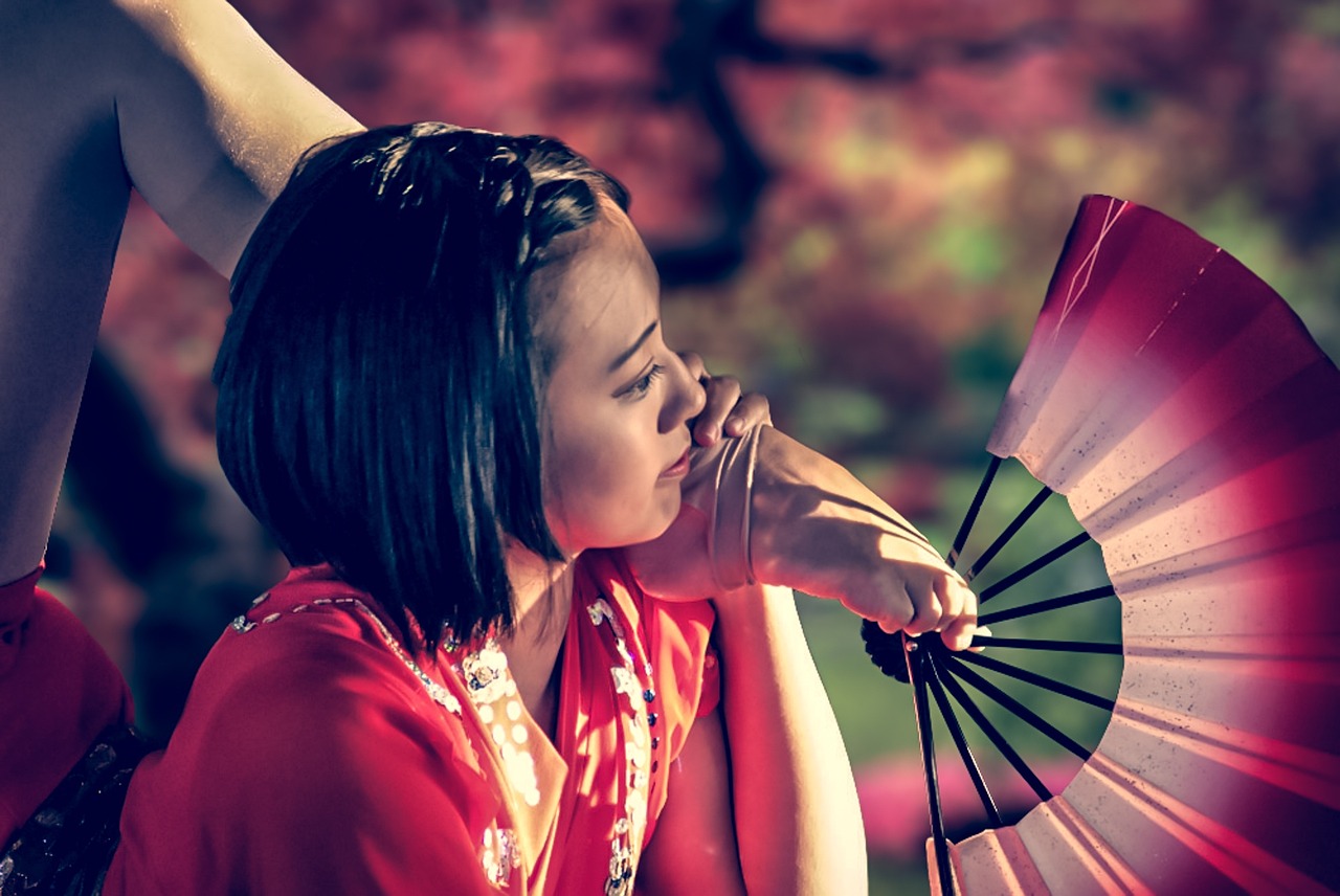 舞蹈演员的脚，无声的力量与灵魂的艺术展现
