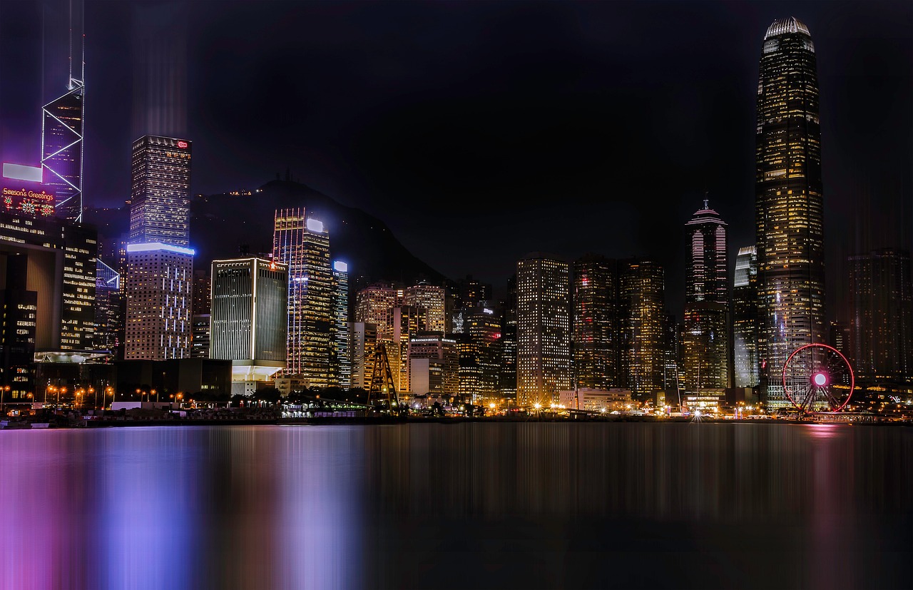 香港演员，璀璨星光照亮华语影视界