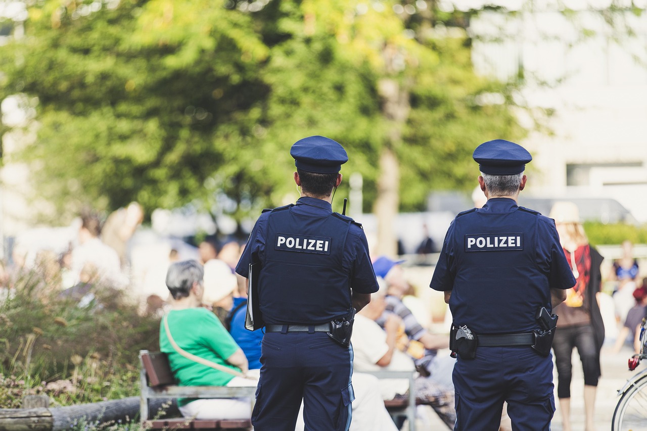深圳辅警改革最新进展，推动警务现代化，提升城市安全水平